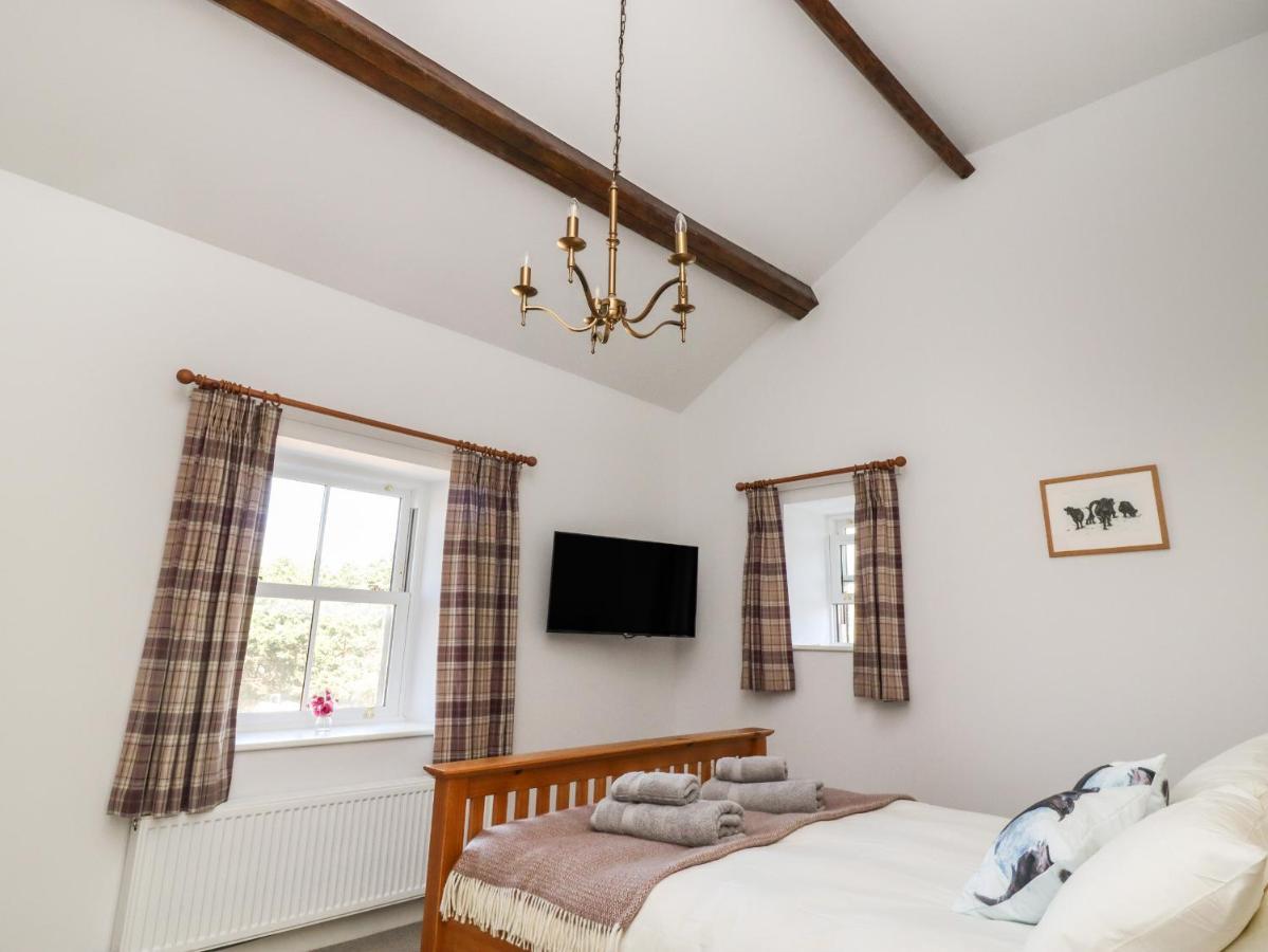 1 Hull House Cottage Скиптон Экстерьер фото